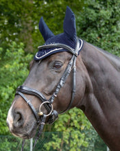 Load image into Gallery viewer, Ear Bonnet / Fly hood -Sparkle BEAUTIFUL WITH VENEZIA SILVER DREAM BANDAGES
